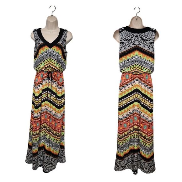 Emma & Michael Small Chevron V Neck Sleeveless Maxi Dress - Picture 1 of 3